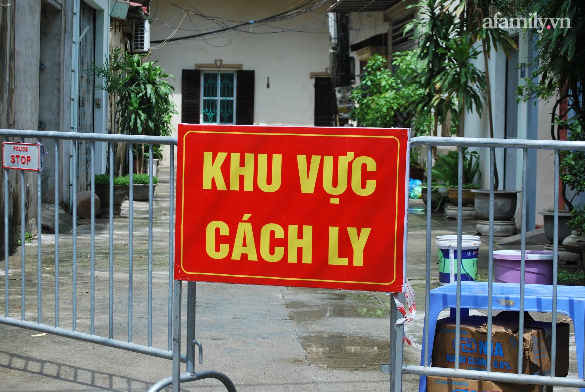 Con ngõ nhỏ có 28 hộ dân đã được cách ly