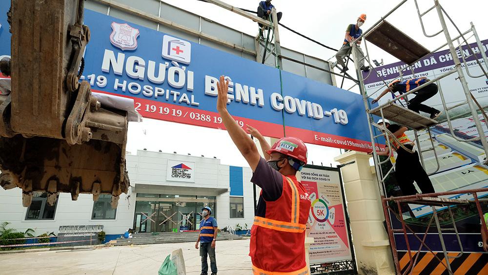 Bên trong bệnh viện dã chiến 500 giường chuẩn bị đưa vào hoạt động tại Hà Nội - Ảnh 4.