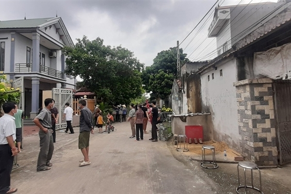 Vụ cả gia đình 3 người ở Bắc Giang bị hàng xóm truy sát: Đối tượng từng nói sẽ chém chết cả gia đình nạn nhân - Ảnh 2.