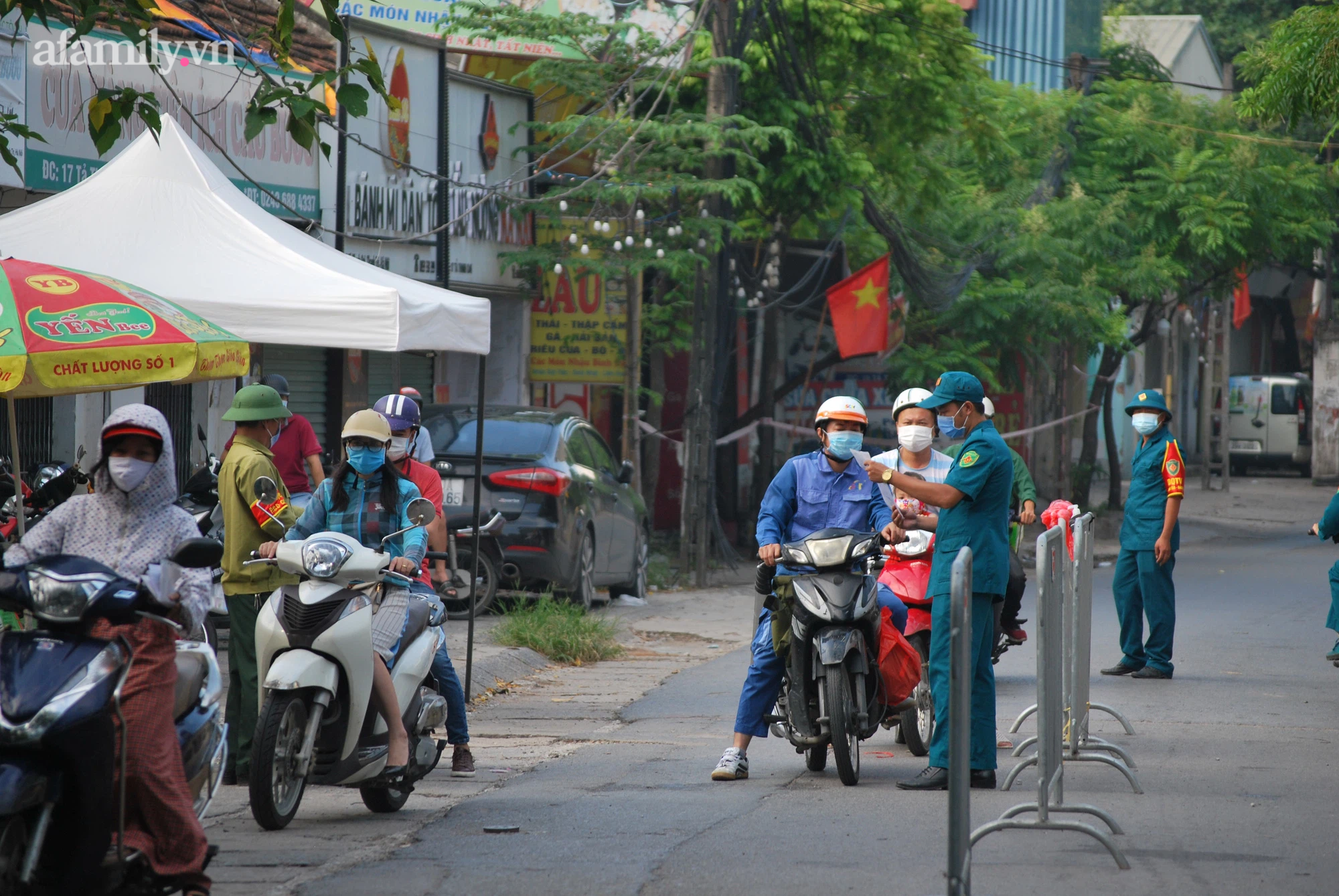 Đường Tả Thanh Oai hiện nay đã giảm lưu lượng phương tiện