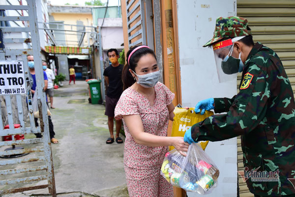 DIỄN BIẾN DỊCH COVID-19 NGÀY 1/9: Sau 6/9, Hà Nội có thể giãn cách xã hội thêm ít nhất 7 ngày - Ảnh 1.