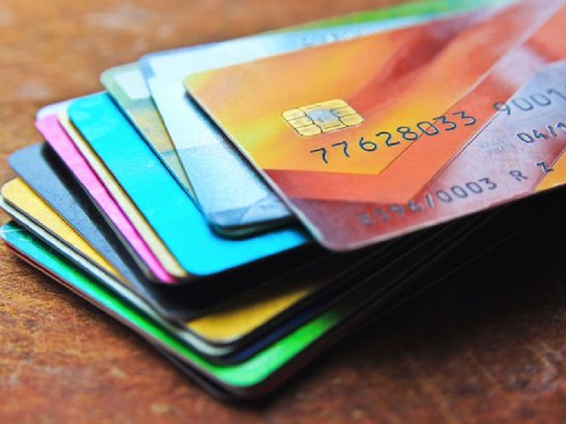12 lỗi khi dùng thẻ tín dụng khiến nó trở thành mối &quot;nguy hiểm&quot; đối với bạn  - Ảnh 2.