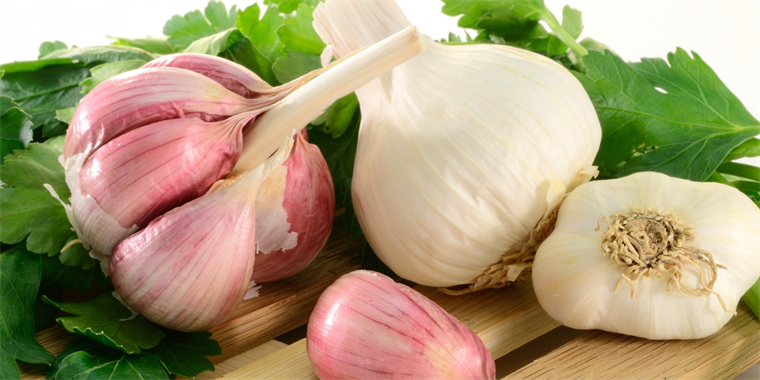 6 loại thịt không ăn với tỏi