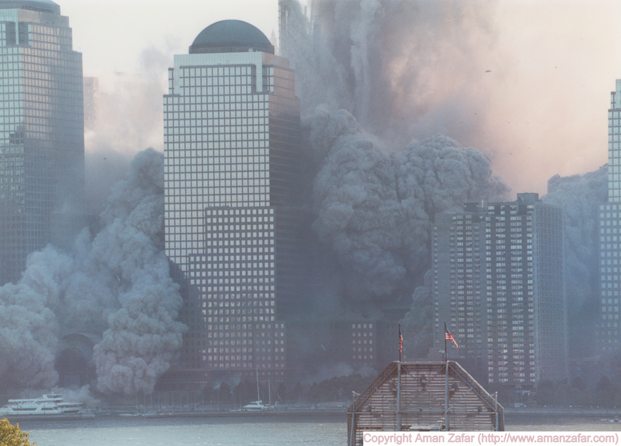 Khoảnh khắc yên bình của Trung tâm Thương mại Thế giới trước vụ khủng bố 11/9 nằm lại trong ký ức của người Mỹ - Ảnh 22.