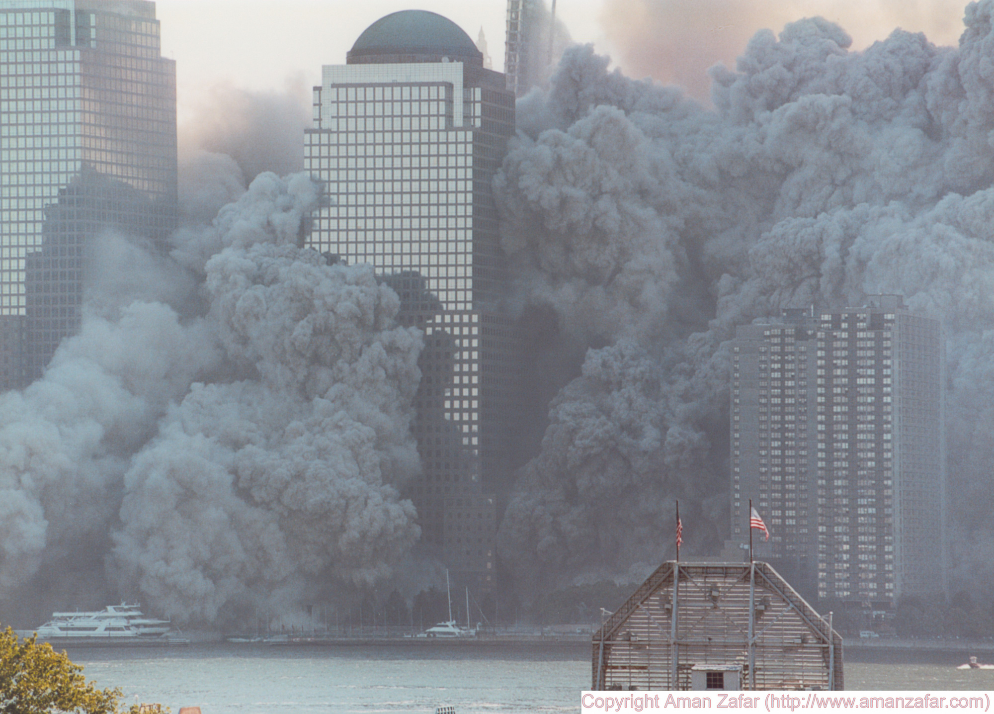 Khoảnh khắc yên bình của Trung tâm Thương mại Thế giới trước vụ khủng bố 11/9 nằm lại trong ký ức của người Mỹ - Ảnh 23.