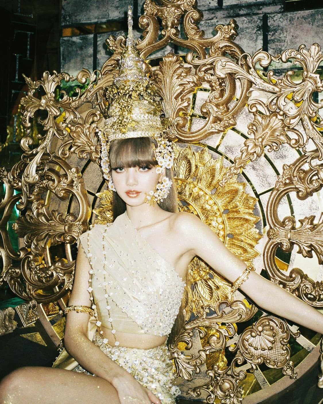 Lisa debut Lalisa - Ảnh 14.