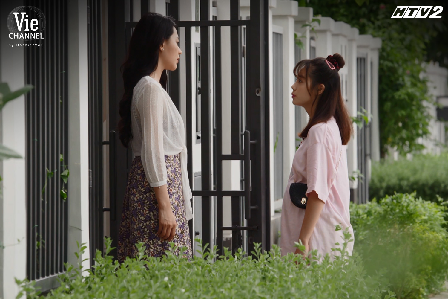 Cây táo nở hoa: Ngọc hỏi vợ cho Ngà, chấp nhận Quân, từ chối 2 tỷ khiến vợ chồng Châu - Phong phải đứng ra lo viện phí - Ảnh 5. Cây táo nở hoa: Ngọc hỏi vợ cho Ngà, chấp nhận Quân, từ chối 2 tỷ khiến vợ chồng Châu - Phong phải đứng ra lo viện phí - Ảnh 5.