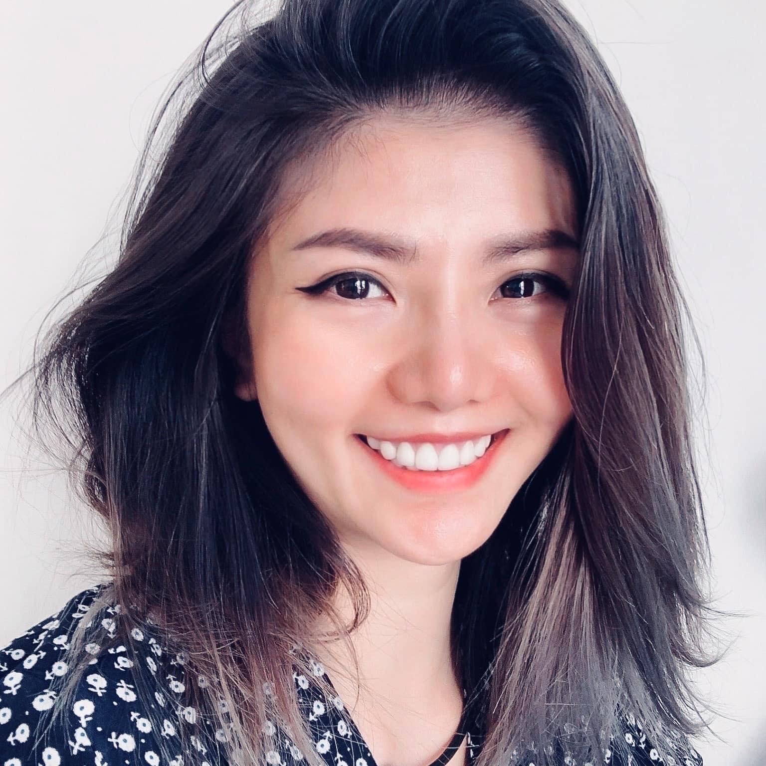 Tưởng l&agrave; g&aacute;i đ&ocirc;i mươi ai ngờ đ&atilde; U50, người phụ nữ khiến hội chị em ph&aacute;t sốt v&igrave; trẻ thật sự, th&oacute;i quen gi&uacute;p trẻ l&acirc;u c&agrave;ng đ&aacute;ng học tập - Ảnh 1.