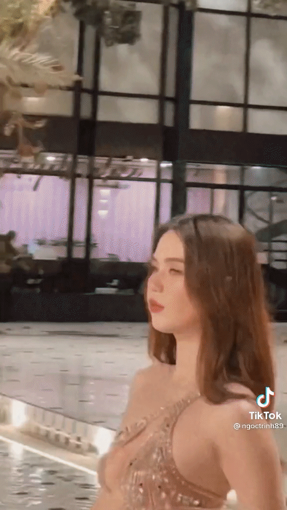 Ngọc Trinh diện bộ bikini xuyên thấu gợi cảm, netizen tập trung mọi ánh nhìn đổ dồn vào đôi gò bồng đảo cùng vòng ba bốc lửa - Ảnh 3. Ngọc Trinh diện bộ bikini xuyên thấu gợi cảm, netizen tập trung mọi ánh nhìn đổ dồn vào đôi gò bồng đảo cùng vòng ba bốc lửa - Ảnh 3.