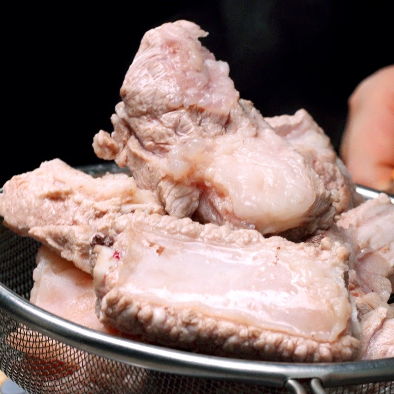 Sườn heo mà kho cùng loại quả này thì đảm bảo tốn cơm gấp đôi - Ảnh 3. Sườn heo mà kho cùng loại quả này thì đảm bảo tốn cơm gấp đôi - Ảnh 3.