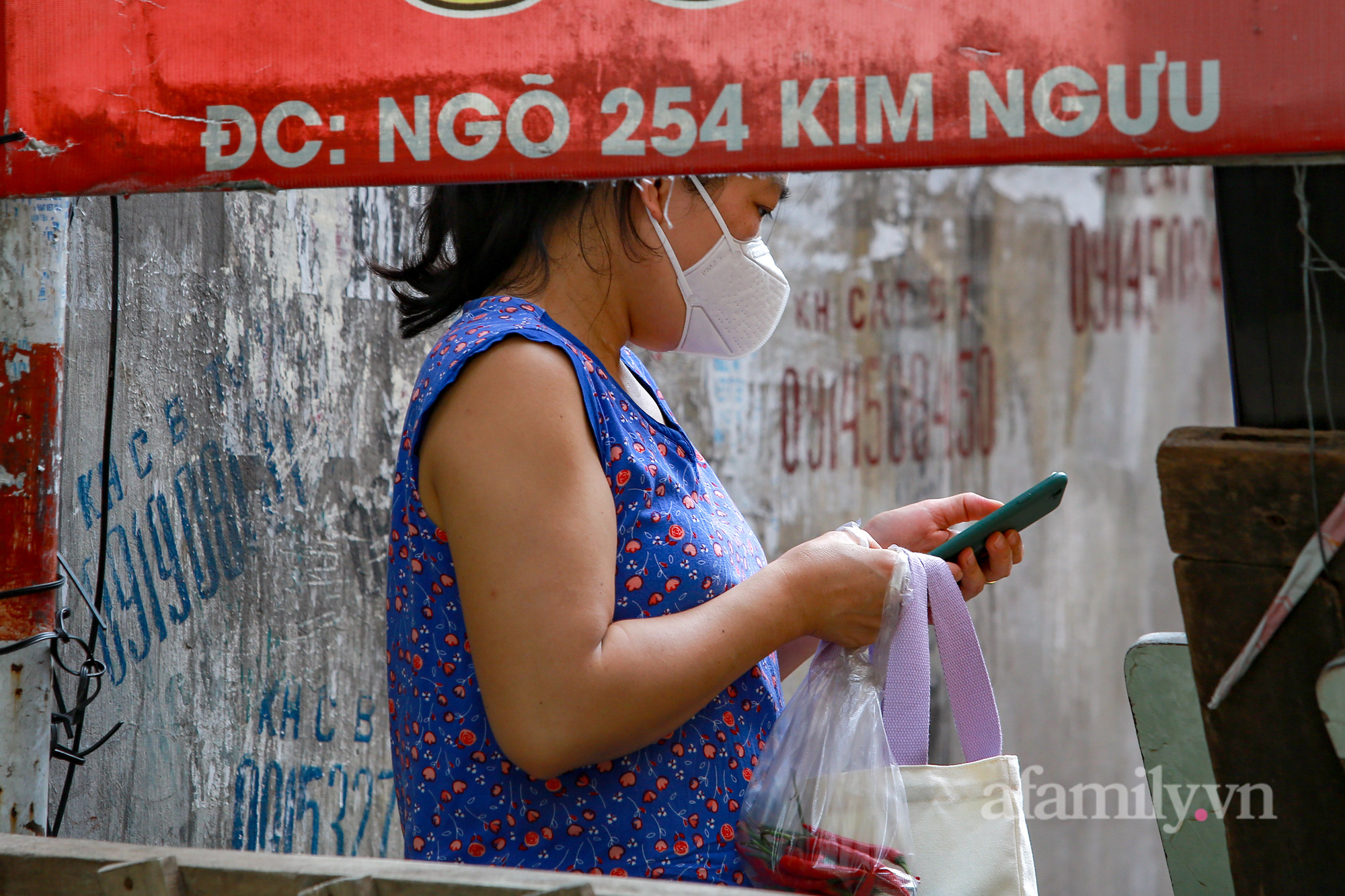 Người Hà Nội vẫn quyết tâm giữ vững vùng xanh kể cả khi thành phố đã nới lỏng giãn cách xã hội - Ảnh 14.