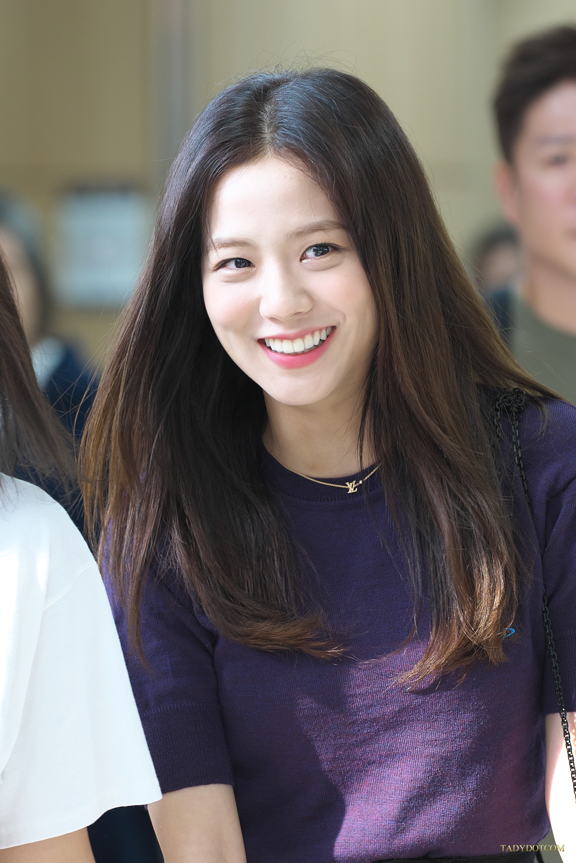 Jisoo già nua Nhược điểm nhan sắc &quot;trí mạng&quot; của Jisoo, makeup sơ sẩy là già ngay chục tuổi, lộ visual lão hóa không phanh - Ảnh 10.