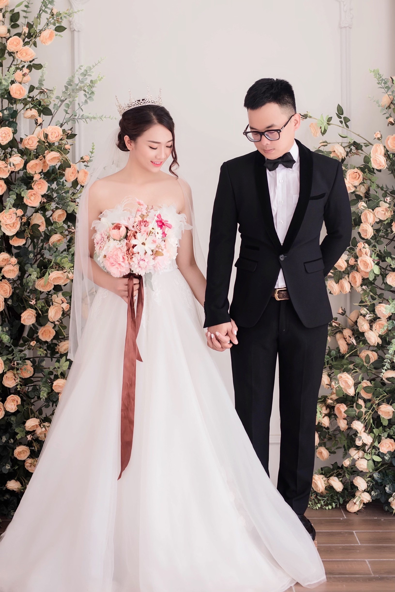 Chuyện tình anh chủ quán và cô nhân viên kém 14 tuổi gây bão mạng - Ảnh 5. Chuyện tình anh chủ quán và cô nhân viên kém 14 tuổi gây bão mạng - Ảnh 5.