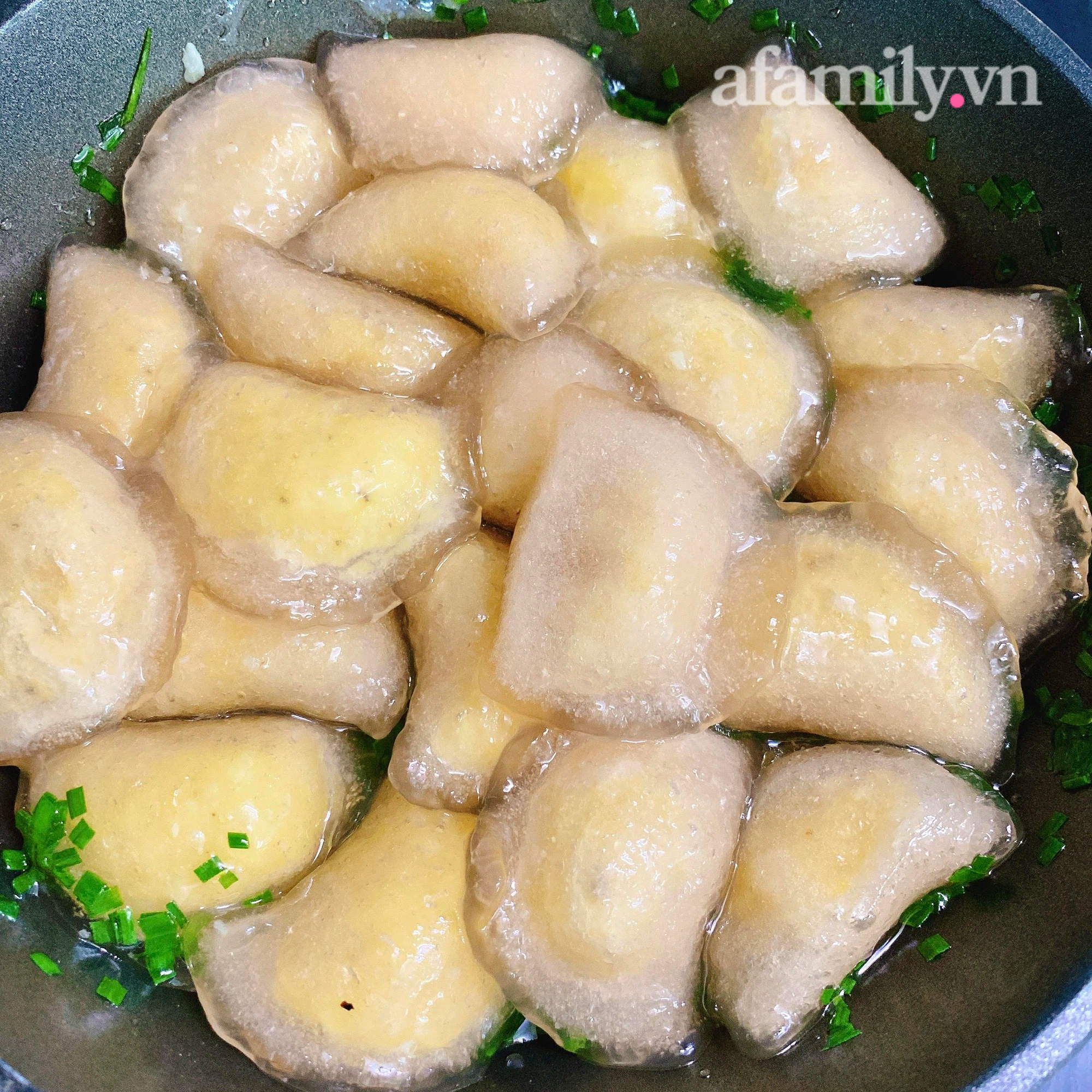 M&oacute;n b&aacute;nh n&agrave;y ai cũng l&agrave;m được, ăn ngon m&agrave; kh&ocirc;ng b&eacute;o, cuối tuần l&agrave;m ngay th&ocirc;i c&aacute;c mẹ ơi! - Ảnh 10.