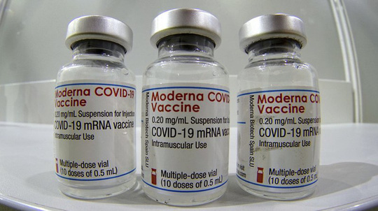 Hội đồng chuyên môn Bộ Y tế họp bàn việc tiêm trộn vắc-xin Covid-19 - Ảnh 1.
