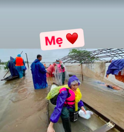 Im lặng khi mẹ ruột bị réo tên trong lùm xùm từ thiện, Hồ Ngọc Hà có hành động bất ngờ thế này - Ảnh 1.