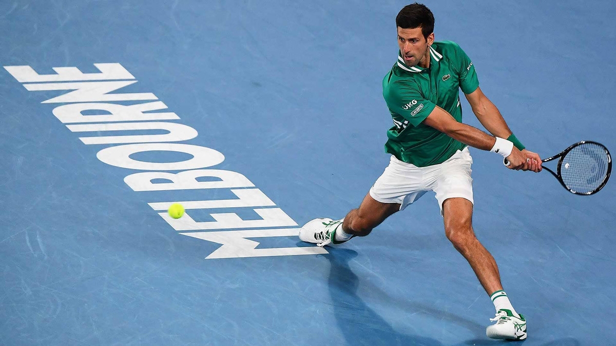 Novak Djokovic thắng kiện sau khi được rời khỏi nơi tạm giữ ở Australia - Ảnh 1.