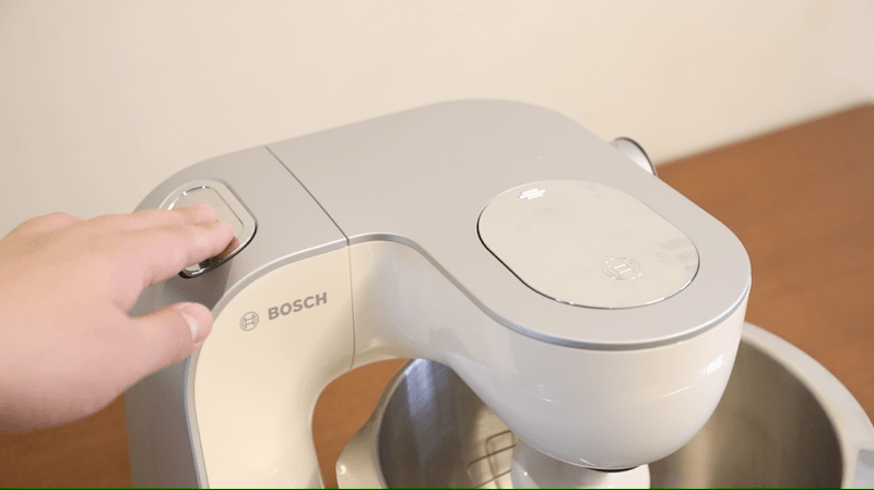 Review máy trộn bột đa năng của Bosch: giúp hiệu quả nấu nướng gấp đôi chỉ với một nửa công sức - Ảnh 7.