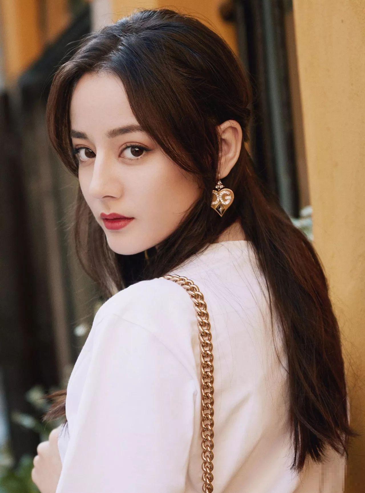Top nghệ sĩ Cbiz được yêu thích ở Thái: Triệu Lệ Dĩnh chiếm top 1, bỏ xa nhân vật đình đám này - Ảnh 8. Top nghệ sĩ Cbiz được yêu thích ở Thái: Triệu Lệ Dĩnh chiếm top 1, bỏ xa nhân vật đình đám này - Ảnh 8.
