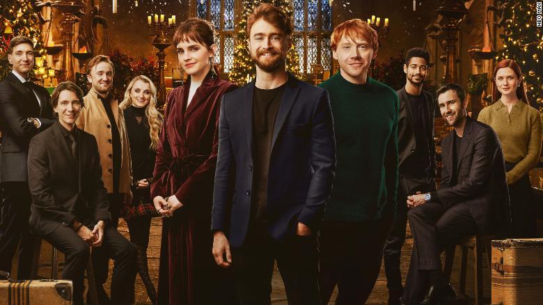Một tay xây nên đế chế Harry Potter, giờ J.K. Rowling bị cả ekip ghẻ lạnh: Bị cast lẫn fan cạch mặt, lạnh lùng nhất là thái độ Emma Watson! - Ảnh 3.