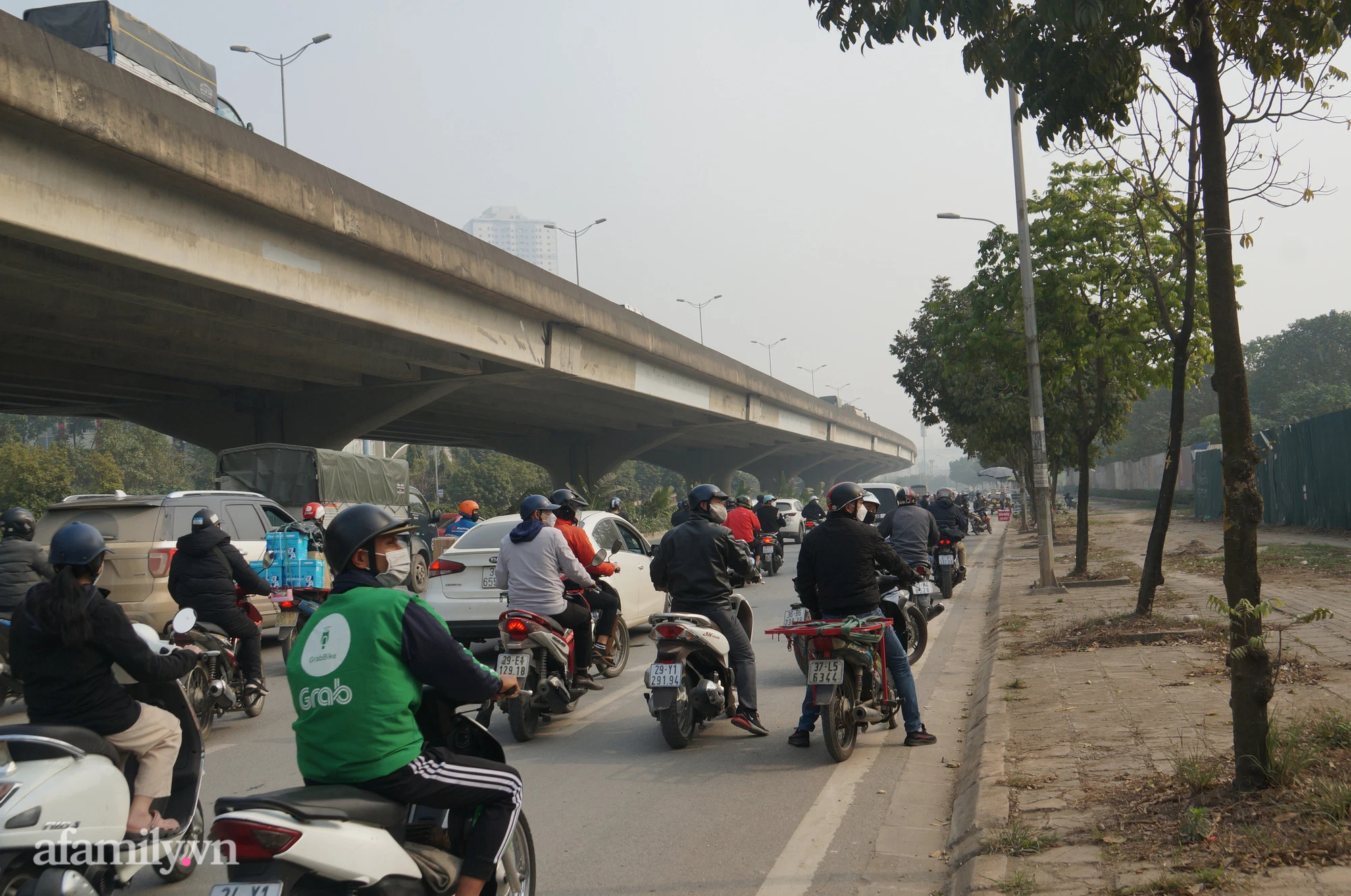 Cháy lớn tại trụ sở Tòa án nhân dân TP Hà Nội khi đang hoàn thiện - Ảnh 5. Cháy lớn tại trụ sở Tòa án nhân dân TP Hà Nội khi đang hoàn thiện - Ảnh 5.