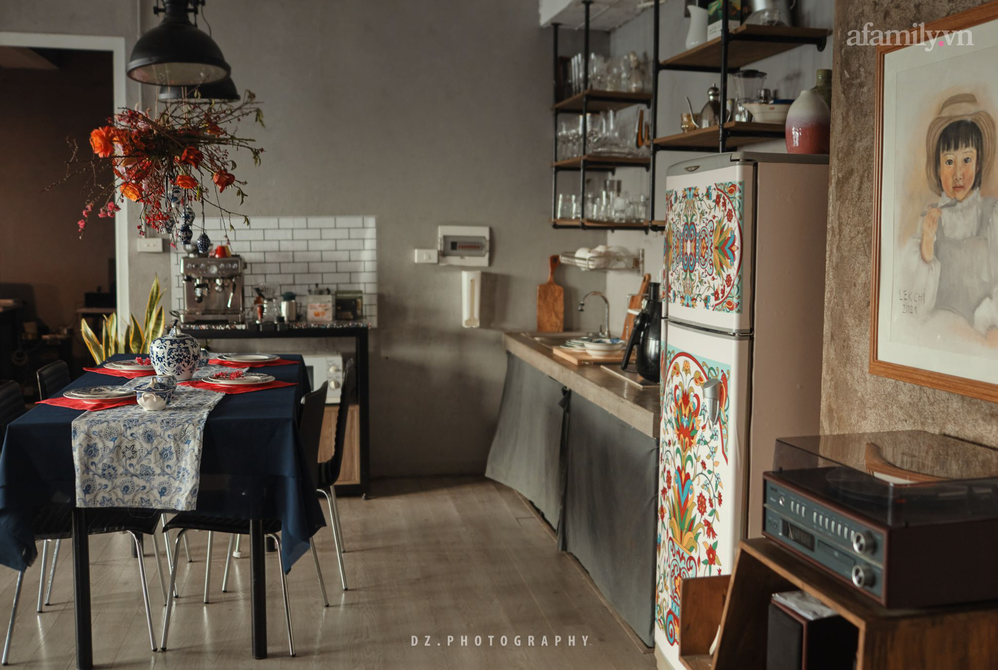Admin &quot;Nghiện nhà&quot; trang trí không gian bếp đón Tết: Đơn giản nhưng Tây, đảm bảo chị em học được vô số mẹo decor  - Ảnh 9.