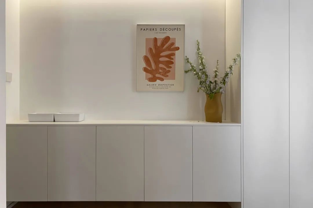 Căn hộ màu xanh lá mạ của cô nàng 9x tối giản và tinh tế, được xem là chuẩn mực thiết kế của giới trẻ ngày này - Ảnh 4. Căn hộ màu xanh lá mạ của cô nàng 9x tối giản và tinh tế, được xem là chuẩn mực thiết kế của giới trẻ ngày này - Ảnh 4.