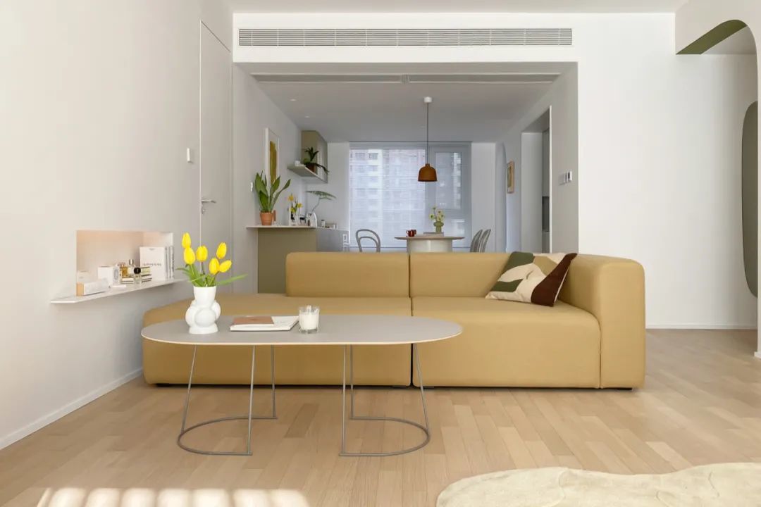 Căn hộ màu xanh lá mạ của cô nàng 9x tối giản và tinh tế, được xem là chuẩn mực thiết kế của giới trẻ ngày này - Ảnh 6. Căn hộ màu xanh lá mạ của cô nàng 9x tối giản và tinh tế, được xem là chuẩn mực thiết kế của giới trẻ ngày này - Ảnh 6.