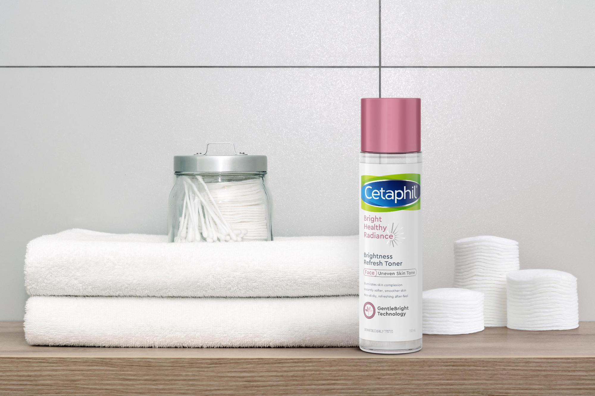 Rạng rỡ mỗi ngày với chu trình chăm da từ bộ sản phẩm Cetaphil dưỡng sáng da lành tính với cả da nhạy cảm - Ảnh 3. Rạng rỡ mỗi ngày với chu trình chăm da từ bộ sản phẩm Cetaphil dưỡng sáng da lành tính với cả da nhạy cảm - Ảnh 3.