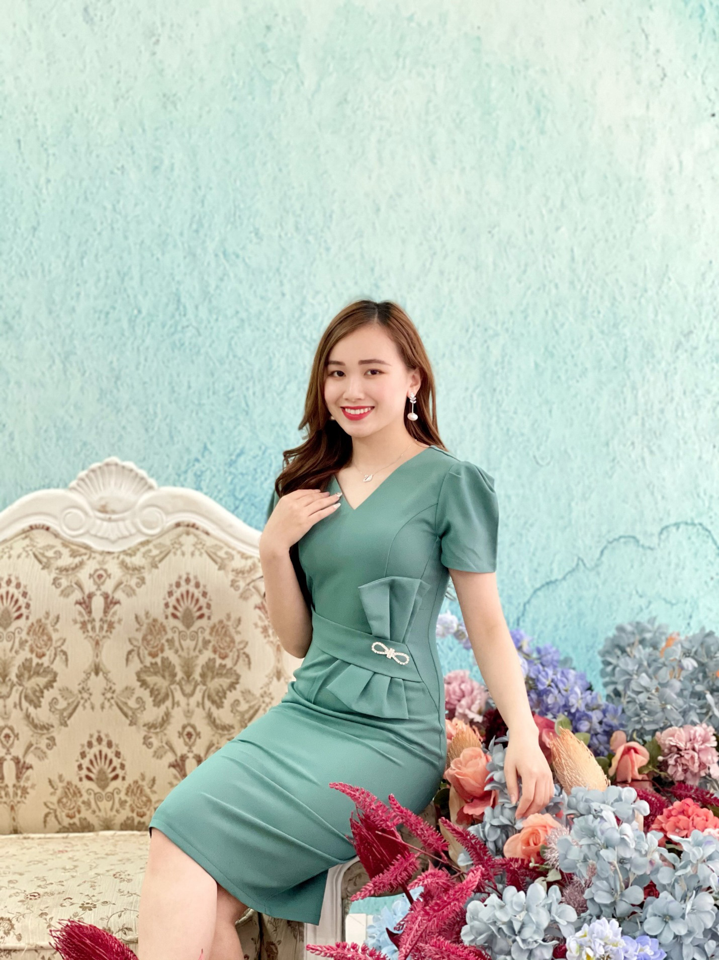 Local brand Emvy Fashion tạo ra thanh âm cho phái đẹp qua đồ công sở - Ảnh 2.