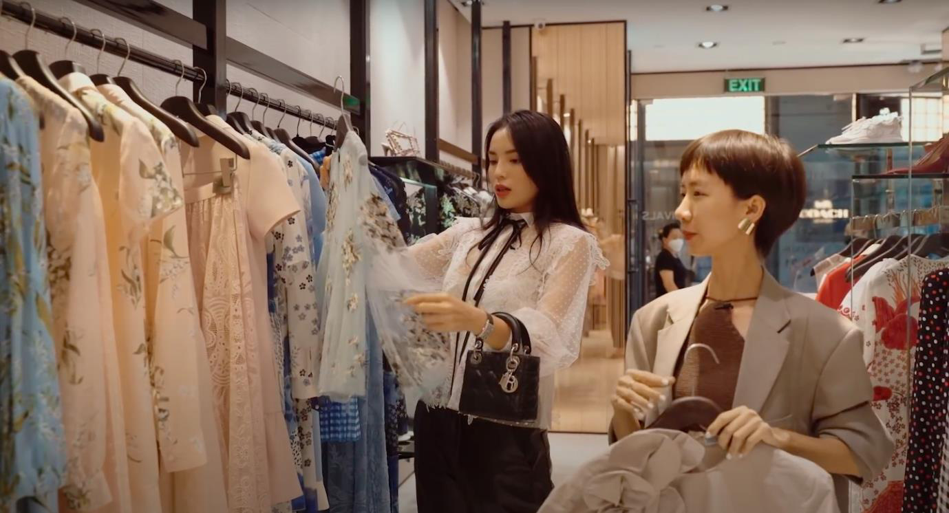BON MUA Clearance Sale 2022 trở lại với giới mộ điệu - Ảnh 2.