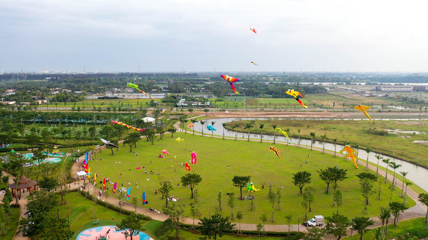 Gợi ý chuyến đi độc đáo, tiết kiệm, an toàn cho con trong giai đoạn bình thường mới - Ảnh 2. Gợi ý chuyến đi độc đáo, tiết kiệm, an toàn cho con trong giai đoạn bình thường mới - Ảnh 2.