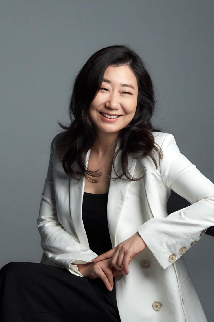 Nữ diễn vi&ecirc;n gần 50 tuổi mới chạm tới h&agrave;o quang, từ nữ phụ đến ng&ocirc;i sao ph&ograve;ng v&eacute; mới - Ảnh 3.