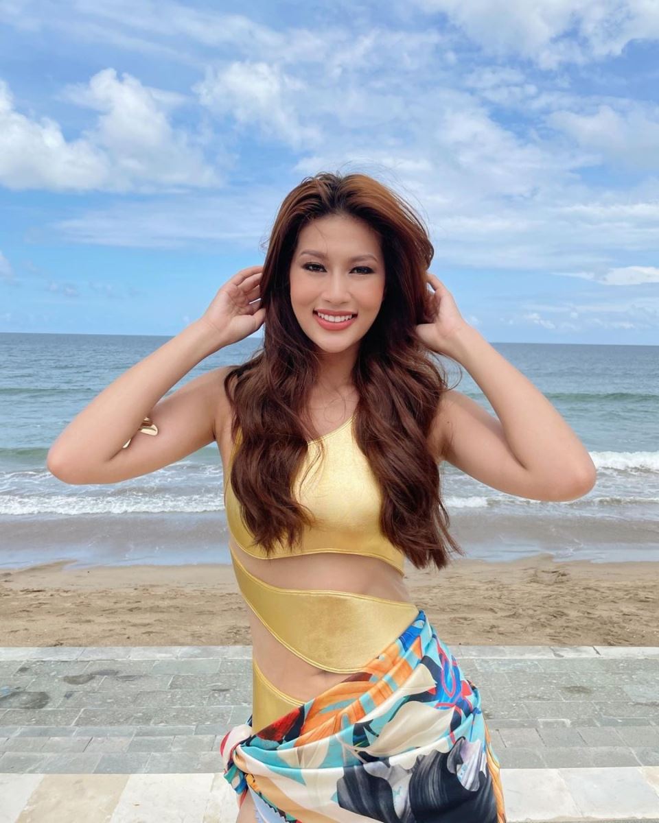 Dàn thí sinh Miss Grand International 2022 khoe sắc vóc trong phần trình diễn áo tắm - Ảnh 1.