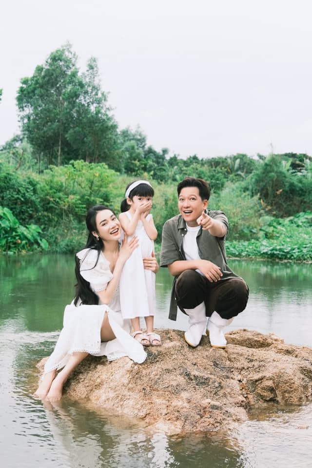 Những sao Việt hẹn hò kín tiếng rồi bất ngờ kết hôn - Ảnh 4.