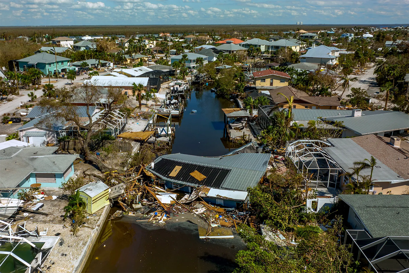 Cuộc sống của những người lớn tuổi tại Florida lao đao vì bão Ian, rơi vào cảnh trắng tay ở cuối đời - Ảnh 7.