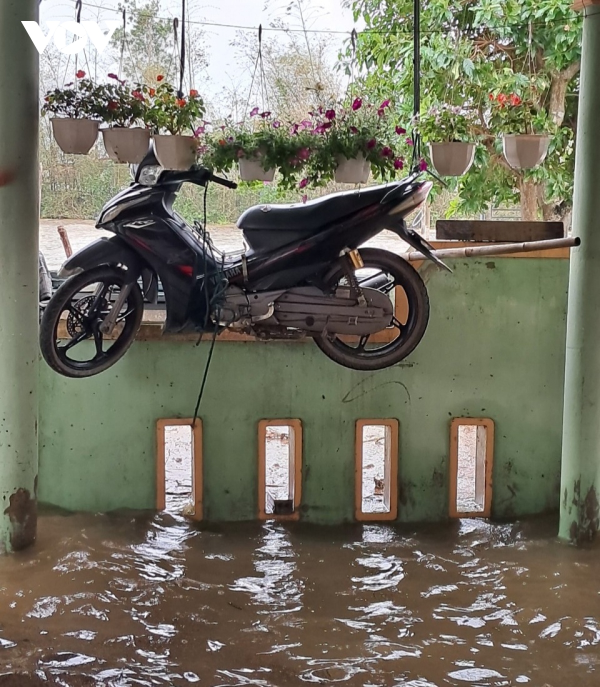 Quảng Bình lên phương án di dời 11.000 dân ở Lệ Thủy vì ngập lụt - Ảnh 2.