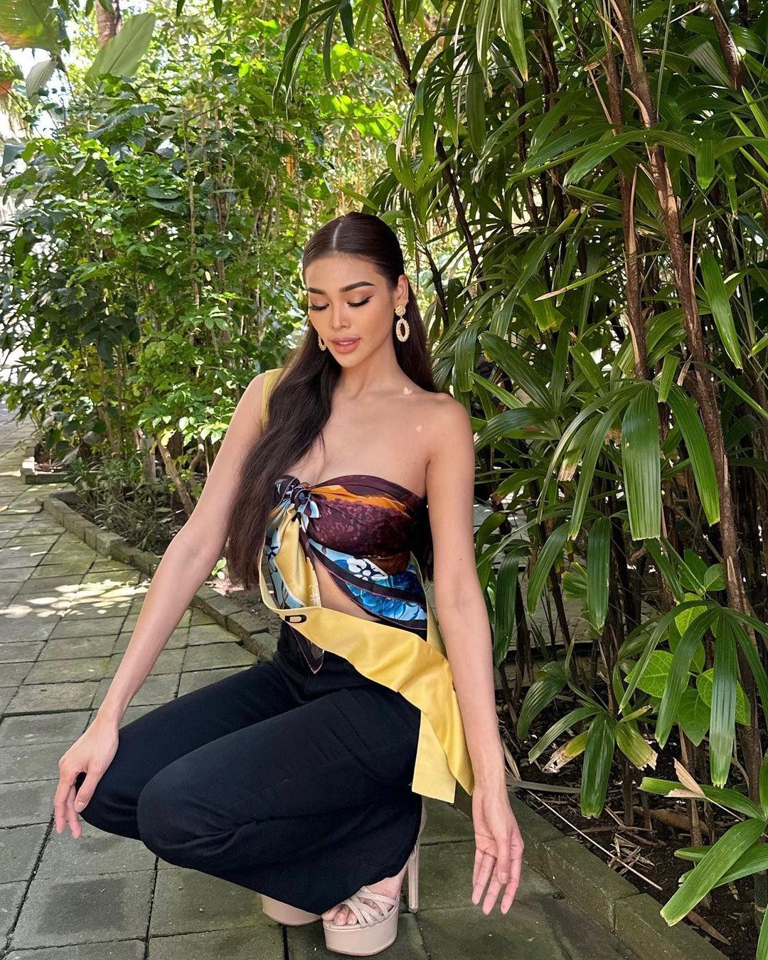 Thân hình đồng hồ cát của Hoa hậu Hòa bình Thái Lan - Ảnh 5.