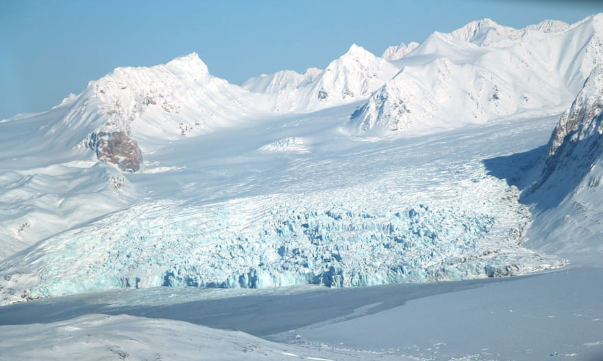 Bắc Cực ấm lên gấp khoảng 4 lần tốc độ trung bình toàn cầu trong 43 năm qua - Ảnh 1.