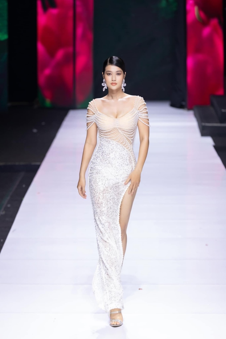 Hoa hậu Hòa bình Việt Nam 2022 Đoàn Thiên Ân từng bị miệt thị vì nặng 75kg - Ảnh 7.