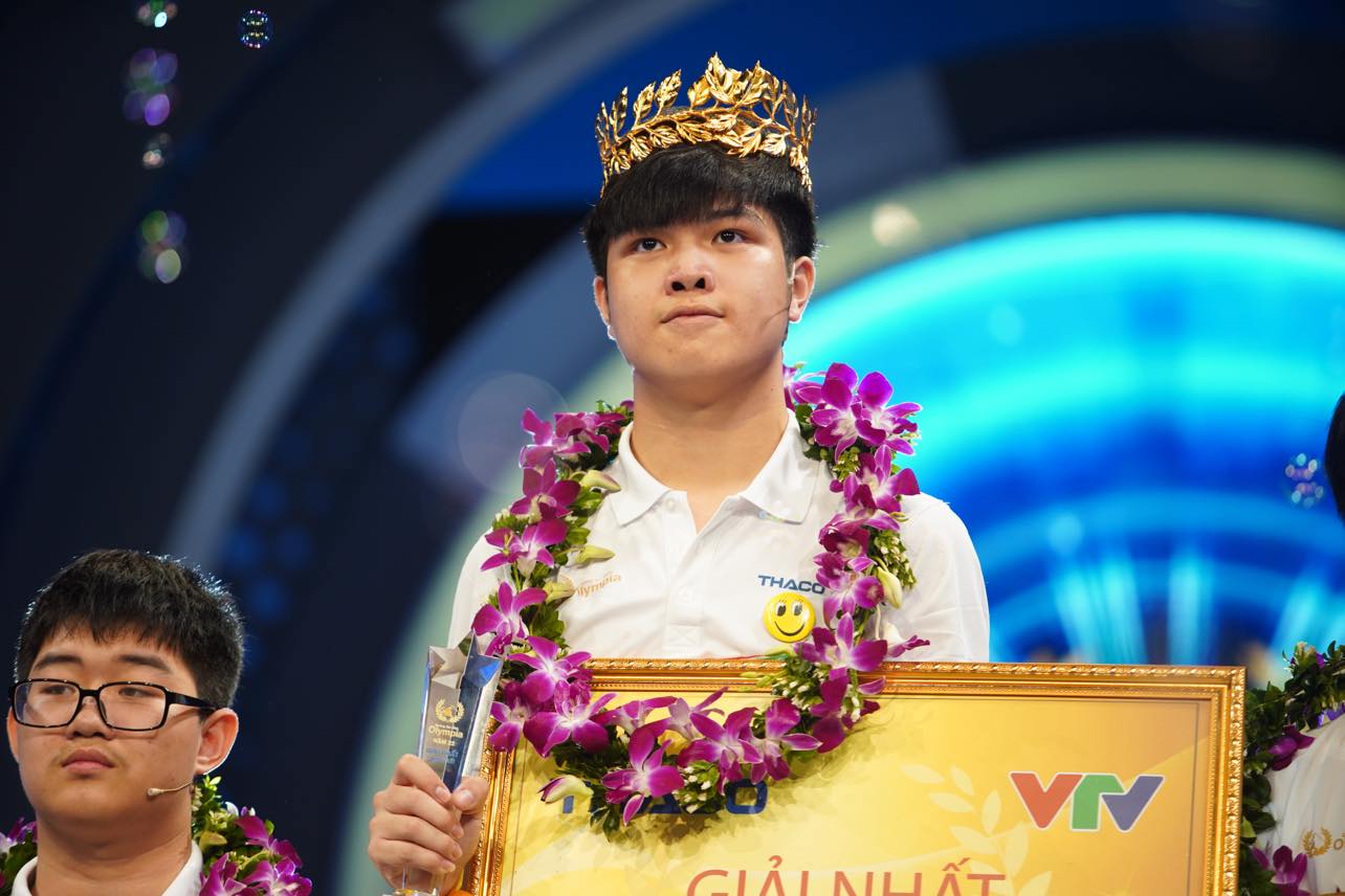 Chung kết Đường Lên Đỉnh Olympia 2022 khép lại: Rướt đuổi điểm số đến phút cuối cùng, thí sinh quê lúa vô địch! - Ảnh 40. Chung kết Đường Lên Đỉnh Olympia 2022 khép lại: Rướt đuổi điểm số đến phút cuối cùng, thí sinh quê lúa vô địch! - Ảnh 40.