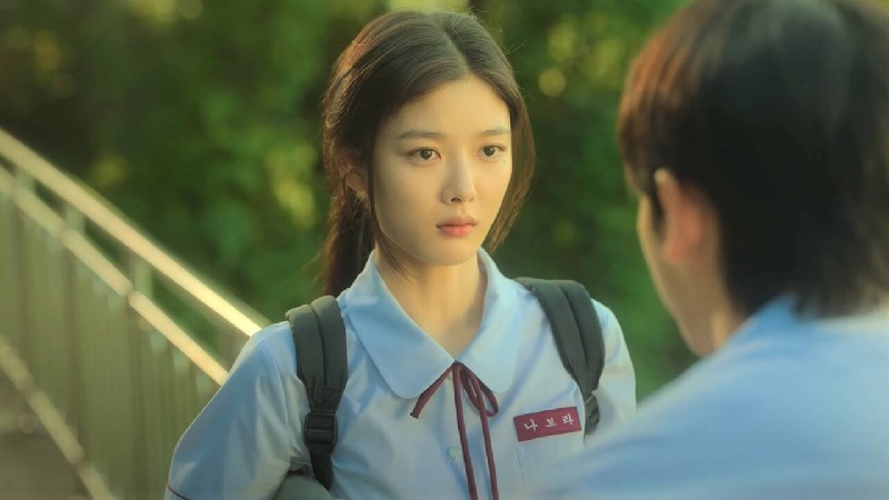 Dàn mỹ nhân 'Cô gái thế kỷ 20': Han Hyo Joo quyến rũ, Kim Yoo Jung đúng chuẩn 'nữ thần' - Ảnh 1.