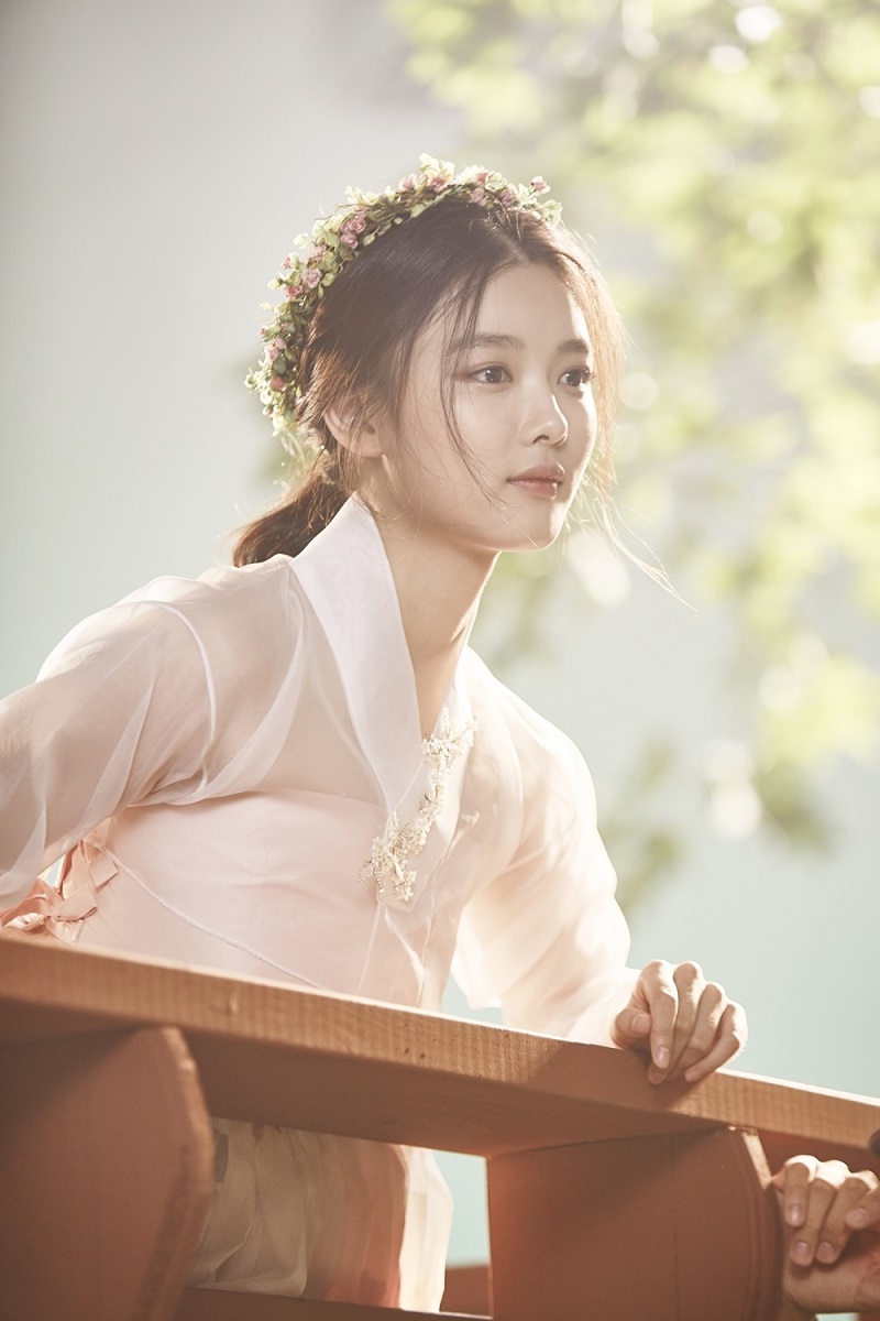 Dàn mỹ nhân 'Cô gái thế kỷ 20': Han Hyo Joo quyến rũ, Kim Yoo Jung đúng chuẩn 'nữ thần' - Ảnh 3.