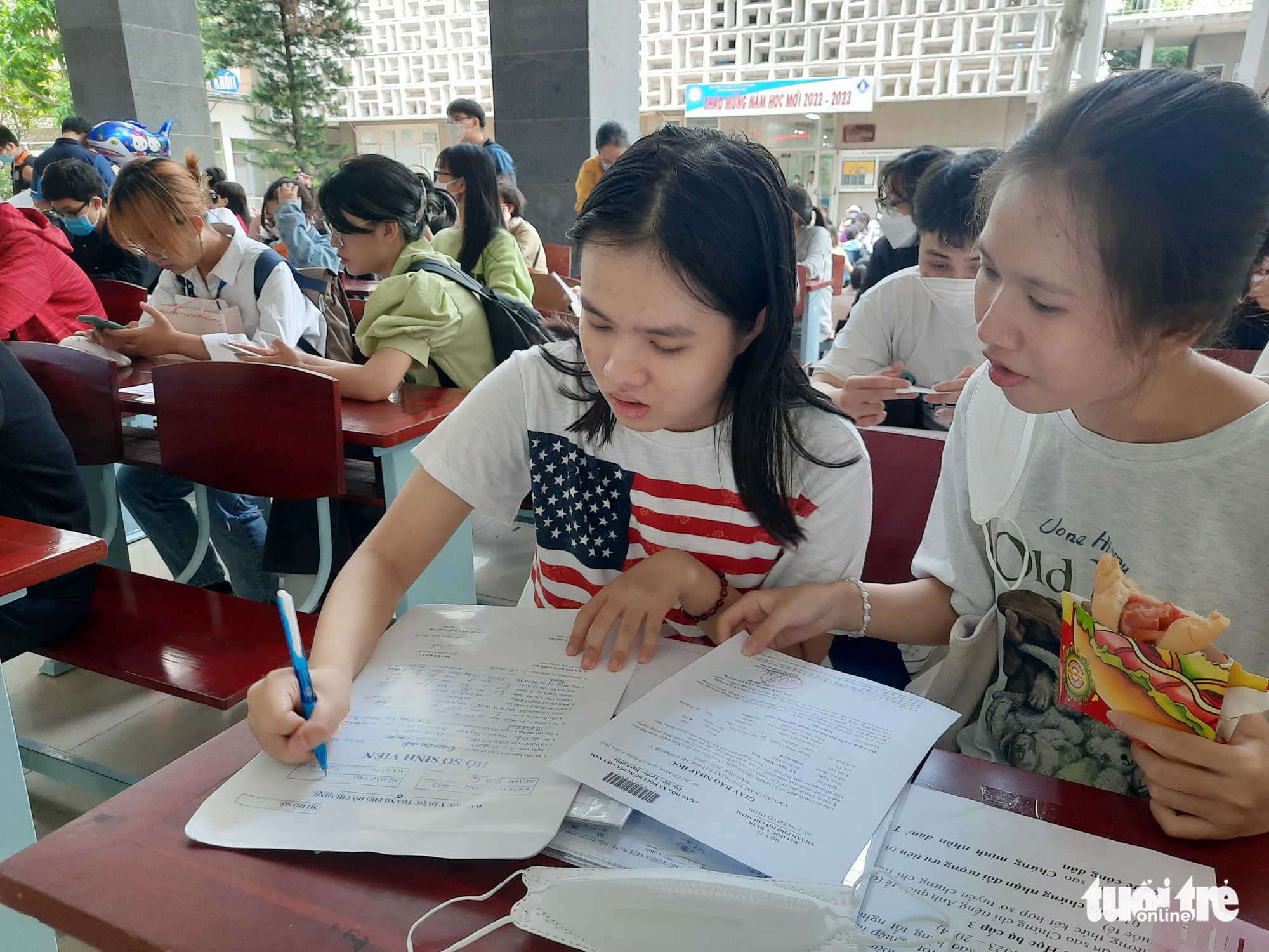 Tân sinh viên có thể gặp bất ổn tâm lý khi vào đại học - Ảnh 2. Tân sinh viên có thể gặp bất ổn tâm lý khi vào đại học - Ảnh 2.