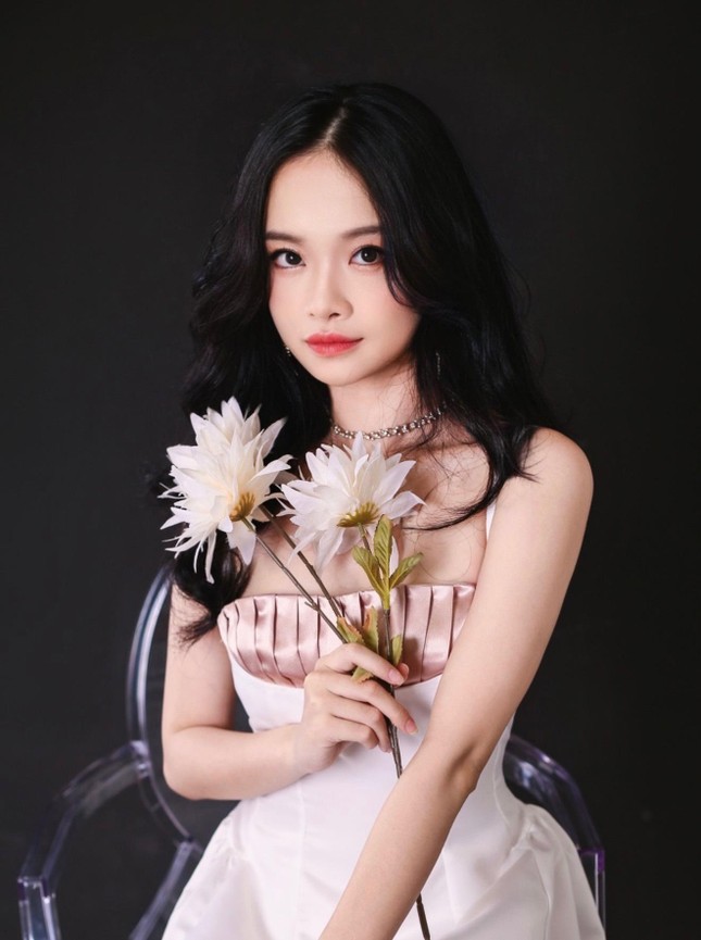 Nhiều thí sinh có IELTS 8.0 dự thi Hoa hậu Việt Nam 2022 - Ảnh 8. Nhiều thí sinh có IELTS 8.0 dự thi Hoa hậu Việt Nam 2022 - Ảnh 8.