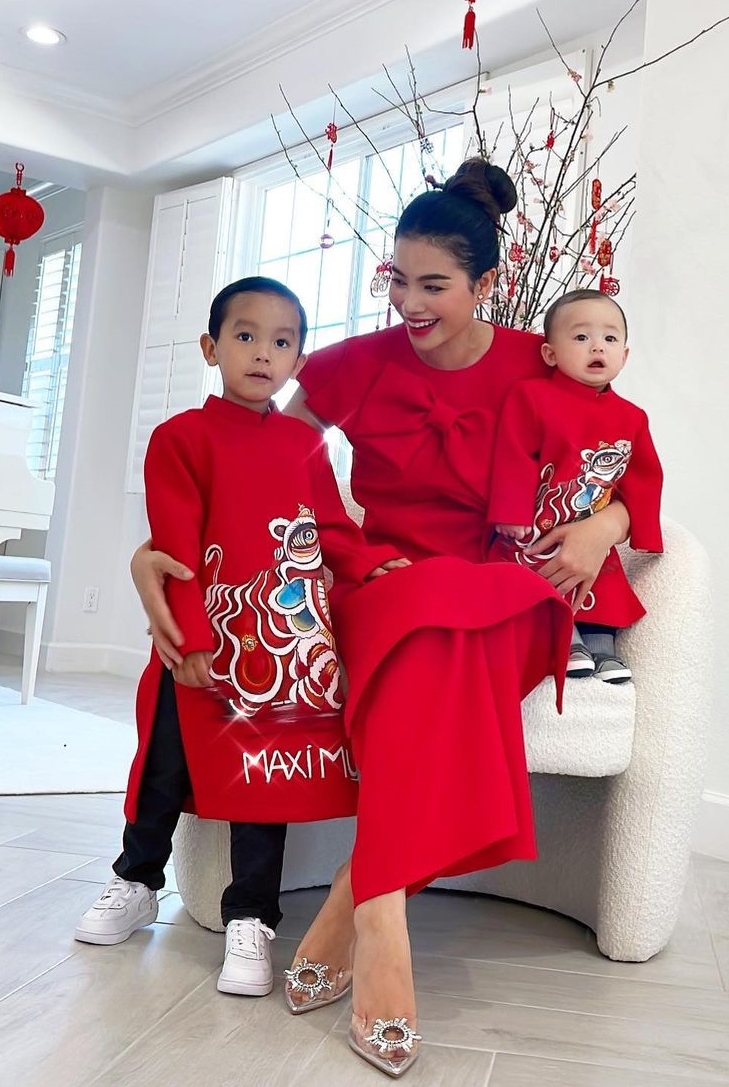 Loạt sao Việt công khai con bất ngờ: Phạm Hương gây bão, 1 người thông báo trong ngày cưới - Ảnh 8. Loạt sao Việt công khai con bất ngờ: Phạm Hương gây bão, 1 người thông báo trong ngày cưới - Ảnh 8.