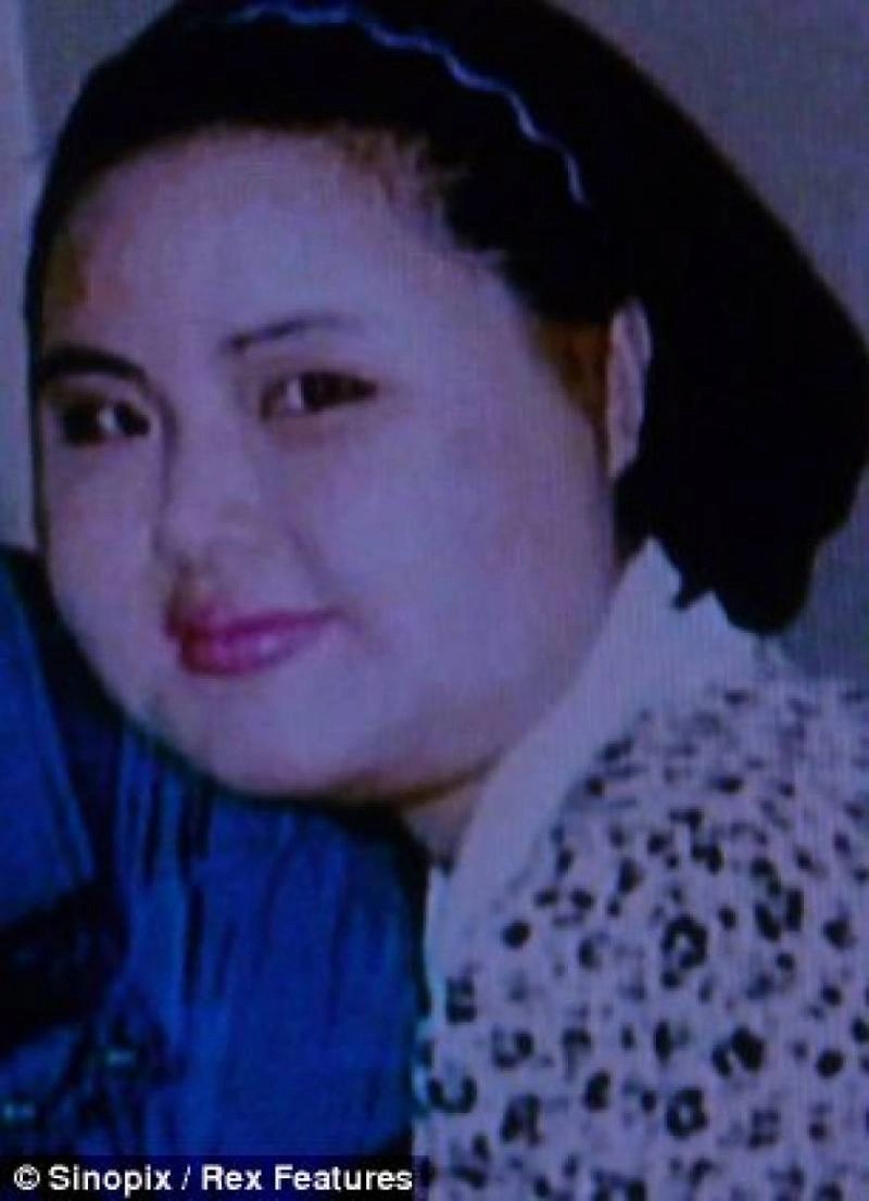 Thảm họa thẩm mỹ xứ Hàn: Nữ ca sĩ 17 lần phẫu thuật cứu vãn nhan sắc vì tự tiêm dầu ăn và cái chết bí ẩn tuổi 57 - Ảnh 4.