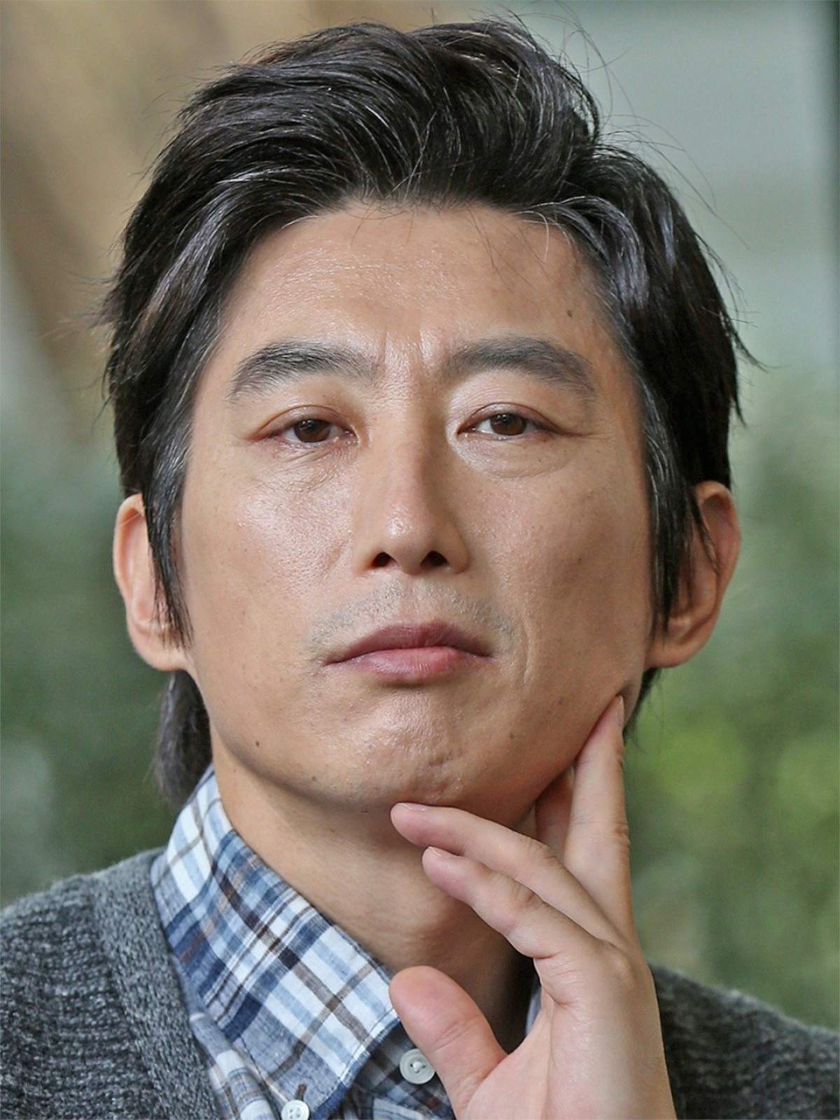 Những sao nam Hàn Quốc chuyên đóng vai phụ - Ảnh 4.