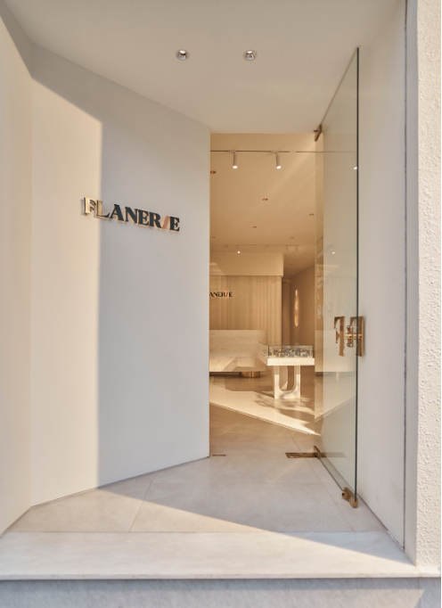 Ca sĩ MIN xuất hiện trong buổi ra mắt BST thời trang Thu/Đông của Flanerie Concept Store - Ảnh 1. Ca sĩ MIN xuất hiện trong buổi ra mắt BST thời trang Thu/Đông của Flanerie Concept Store - Ảnh 1.