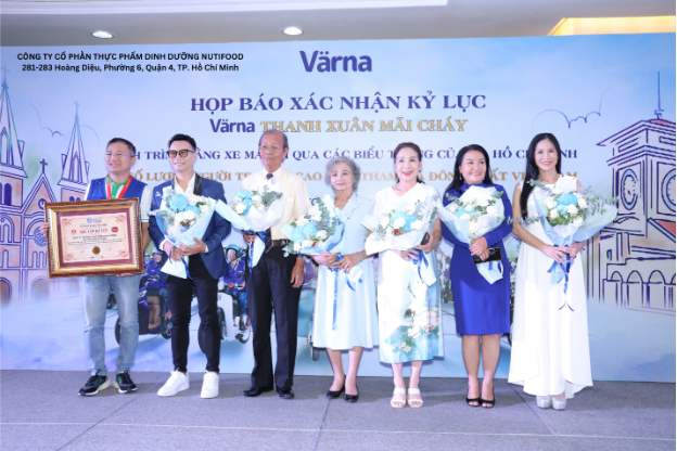 Người cao tuổi đi phượt: Sách mẫu cho tinh thần thích là nhích - Ảnh 4.